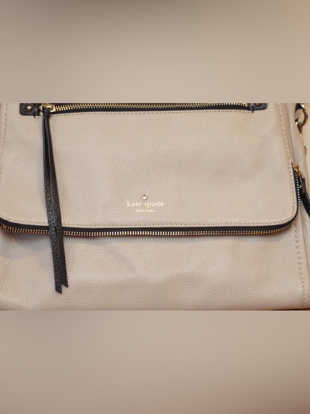kate spade Beige Shoulder Bag with Black Trim - Picture 6 of 13